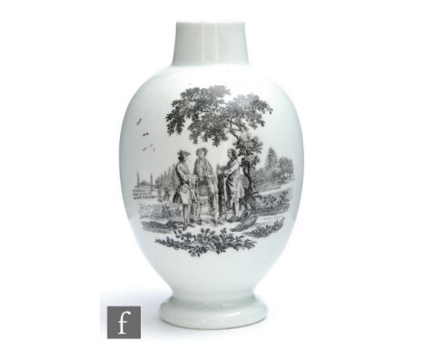 An 18th Century Worcester vase decorated with two black and white panels, one side in the&nbsp;L'Amour pattern, the reverse w