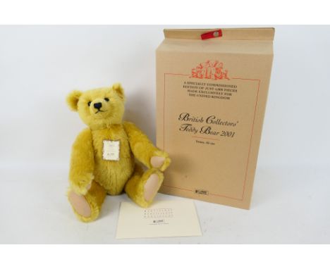 Steiff - A limited edition boxed mohair 'British Collector's Teddy Bear 2001' - The #654992 brass-coloured bear has white but