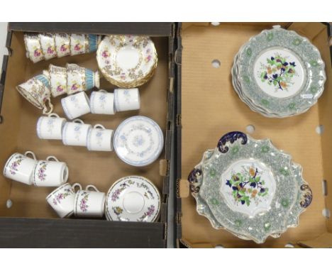 Ridgway real stone china green floral pattern to include 23 dia plates, three shallow serving bowls, Royal Grafton  Kismet co