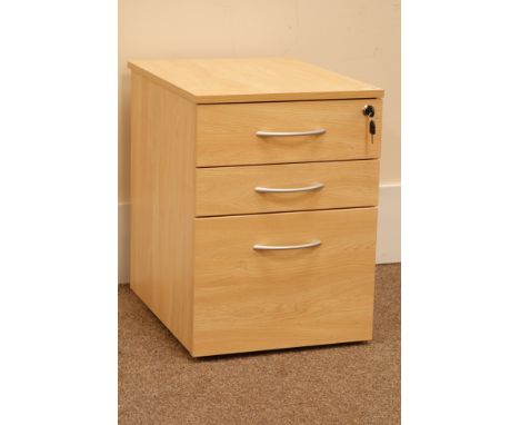 Light oak finish three drawer office pedestal chest, W44cm, H59cm, D57cm   Condition Report   Click here for further images, 