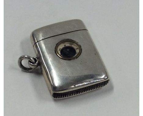 An unusual silver compass / vesta case with hinged top. Birmingham. Approx. 28 grams. Est. £100 - £150.
