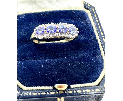 9ct gold tanzanite and diamond set cluster ring (1.9g) 