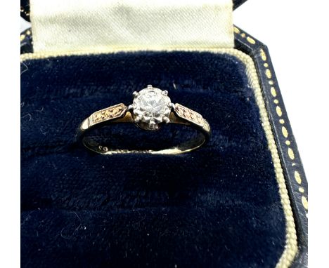 9ct gold diamond vintage solitaire ring (1.6g) 