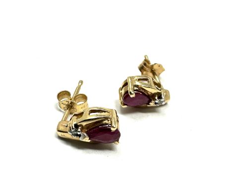 9ct gold ruby &amp; diamond earrings (1.4g) 