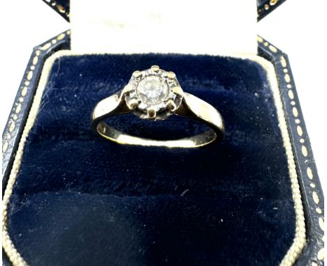 9ct gold diamond solitaire ring (2.2g) 