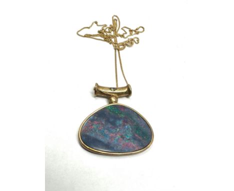 9ct gold opal &amp; diamond pendant &amp; chain (3.5g) 