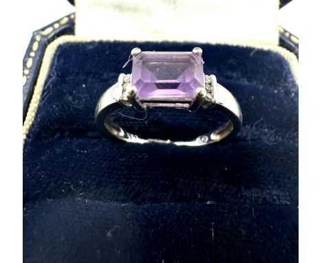 9ct gold amethyst &amp; diamond ring (1.8g) 