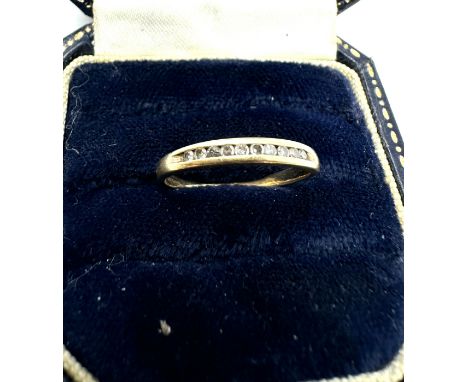 9ct gold diamond half eternity ring (1g) 