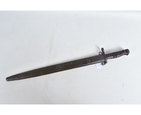 A 1917 DATED REMINGTON UNITED STATES ARMY RIFLE BAYONET, the grip and blade are in good condition and only have age related w