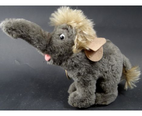 Steiff-Elefant "Baby Hathi", H. ca. 19 cm, bespielt, aber guter Zustand