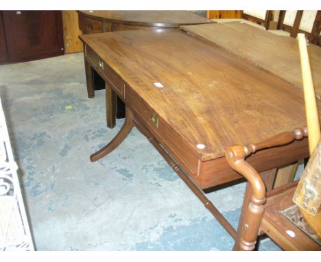 A Reproduction brass inlaid hardwood sofa table with 2 frieze drawers.