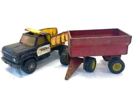 Vintage tin plate Tonka dumper truck, Tonka trailer, 