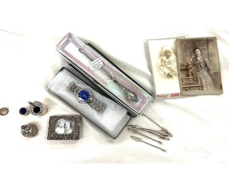 Selection of miscellaneous items includes 1890s button hook, swiss hunter watch etc
