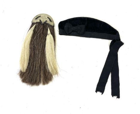 Vintage Scottish pipers hat and Sporran 