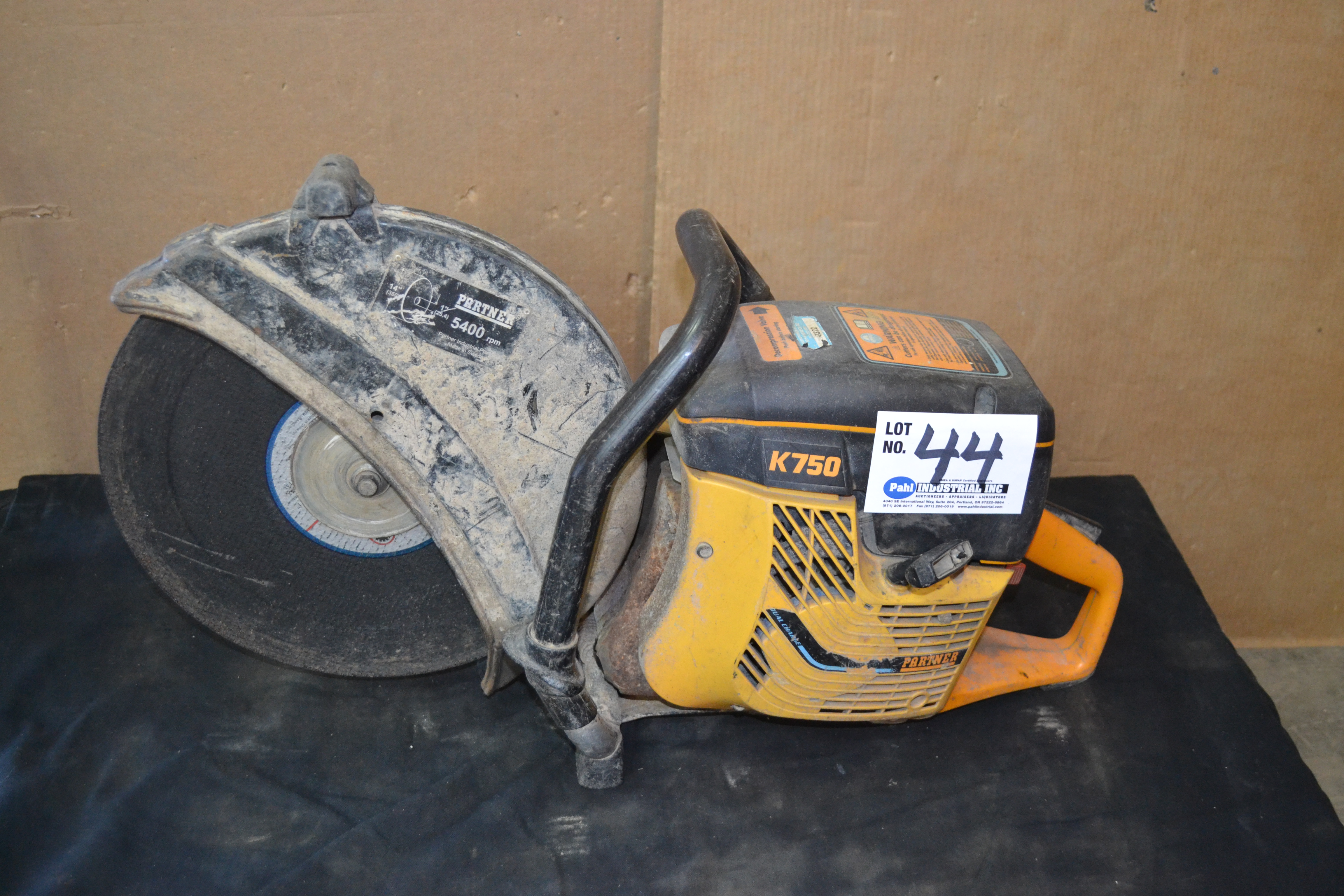 partner-k750-14-concrete-saw