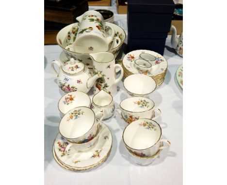 Quantity Royal Worcester china teaware "Roanoke", Coalport china fruit bowl "Strawberry" pattern, similar dish and jug, Old T