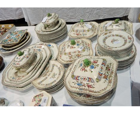 Late Victorian Copeland Spode pottery "Nigel" pattern dinner service with five graduated meat dishes, lidded tureens and othe