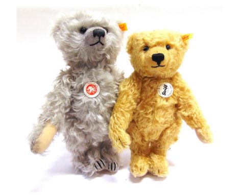 TWO STEIFF COLLECTOR'S TEDDY BEARS  comprising an 'Ultimate Bear', pale grey, with growler, 34cm high, unboxed; a 'Teddybar 1