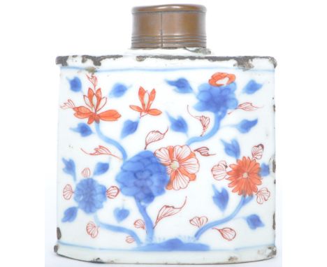 An 18th Century Chinese Qianlong period porcelain tea caddy. Hand painted decoration in the Imari palette with scrolling bota