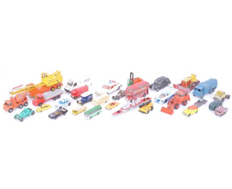 A large collection of vintage die cast toy cars to include manufacturers such as Dinky, Corgi, Matchbox and Lesney. Largest m