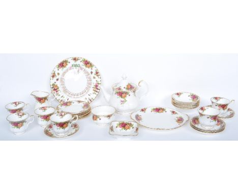 A vintage 20th century Royal Albert Old Country Roses china service (H.4958) comprising of cups, saucers, cake plates, side p