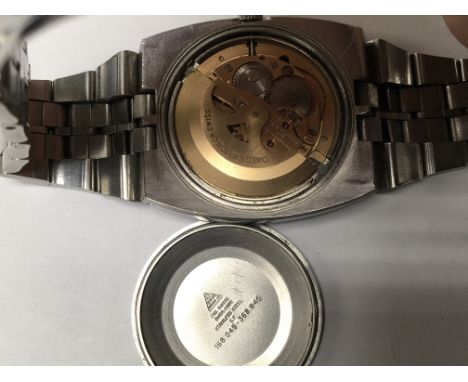 A Gents Omega Constellation Automatic Chronometer  watch stainless steel case and strap, day date aperture to the dial workin