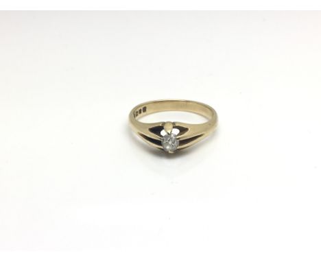 A gents 18ct yellow gold gypsy ring, total weight approximately 5 grams, ring size approximately Q/R.