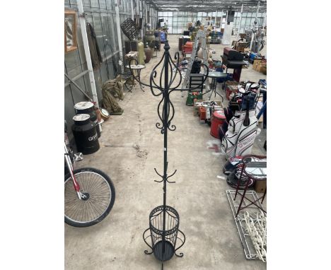 A TALL DECORATIVE METAL COAT, HAT AND STICK STAND (H:184CM) 