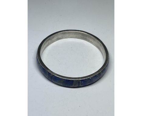 A LAPIS LAZULI BANGLE 