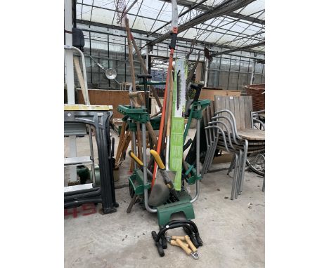AN ASSORTMENT OF GARDEN HAND TOOLS AND STORAGE UNIT 