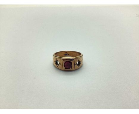 A Vintage Three Stone Ring, (two stones missing) (finger size R).