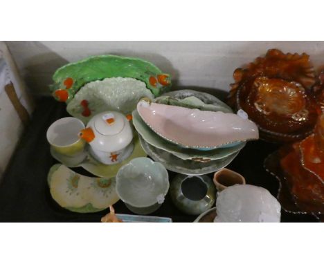 A Tray Containing Various Cabbage Leaf Bowls, Carlton Ware, Beswick Grapefruit Dish etc 