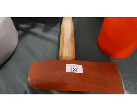 A Log Splitting Axe 