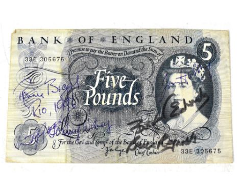 THE GREAT TRAIN ROBBERY; a £5 note signed by Ronnie Biggs (inscribed Rio 1998), Buster Edwards, Bruce Reynolds, Tommy Wisbey,