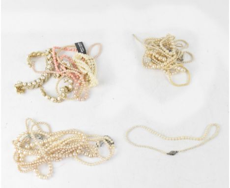 A quantity of cased and loose faux pearl necklaces to include a Boodle &amp; Dunthorne case, Ciro of Bond Street case, a vint