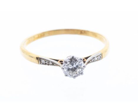 A 20th century diamond and 18ct gold solitaire ring, comprising a round brilliant cut diamond weighing approx 0.50ct, claw se