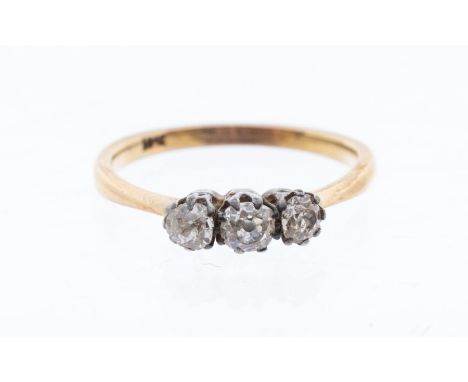 An 18ct gold and diamond three stone ring, comprising three old cut diamonds weighing a total approx 0.40ct, claw set, size L