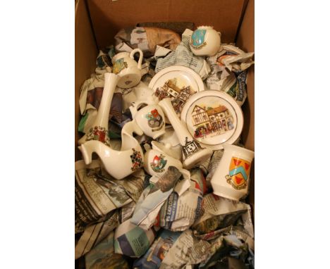 A collection of crestedware including Goss 