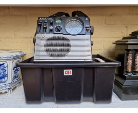 Six vintage radios, to include three Roberts examples.&nbsp; 