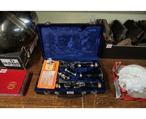 A Buffet Crampon clarinet, in fitted case.&nbsp; 