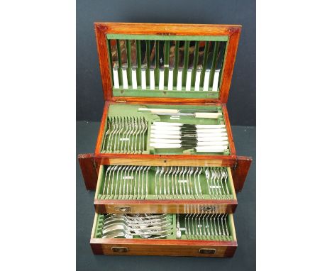 Early 20th century Oak Canteen of Cutlery Box fitted with a quantity of Kings Pattern Silver Plated Cutlery (approximately 47