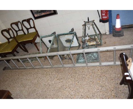 Aluminium ladder