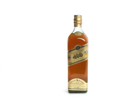 JOHNNIE WALKER KILMARNOCK 400 AGED 15 YEARS Blended Scotch Whisky. Bottled to celebrate the 400th anniversary of the granting