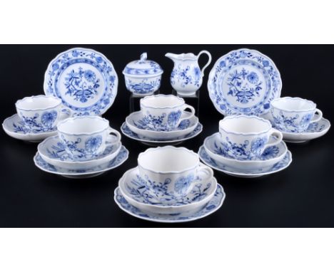 Meissen Zwiebelmuster 6 Kaffeegedecke mit Milchkanne &amp; Zuckerdose, coffee cups dessert plates with milk pot and sugar box