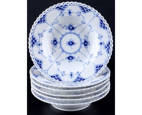 Royal Copenhagen Musselmalet Vollspitze 6 Suppenteller 1079, full lace soup plates 1st choice,Porzellan, Dänemark, am Boden m