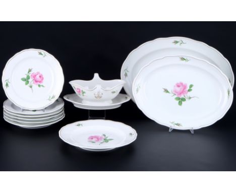 Meissen Rote Rose Speiseporzellan, dinner porcelain,10-teiliges Porzellan, blaue Schwertermarke mit zwei Schleifstrichen 2. W