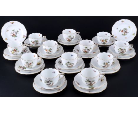 Herend Rothschild 12 Mokkagedecke, mocha coffee cups with dessert plates,36-teiliges Porzellan, Ungarn 20. Jahrhundert, blaue