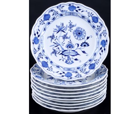 Meissen Zwiebelmuster 10 Kuchenteller, dessert plates,Porzellan, blaue Schwertermarke 1. Wahl (1x 2. Wahl), 4x Knaufmarke 186