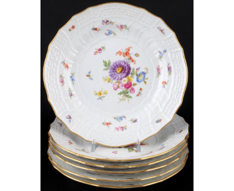 Meissen Neubrandenstein Blumenbukett mit Insekten 6 Speiseteller 1.Wahl, dinner plates 1st choice,Porzellan, blaue Schwerterm