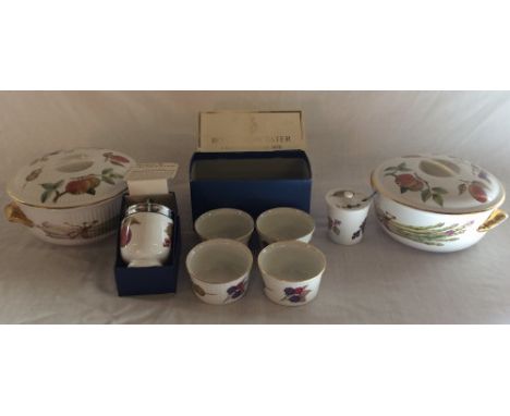 Royal Worcester Evesham pattern tableware including 2 tureens, 4 ramekins,coddler & a mustard pot